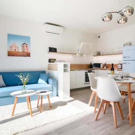 Apartman Astrid มิคูลอฟ ภายนอก รูปภาพ