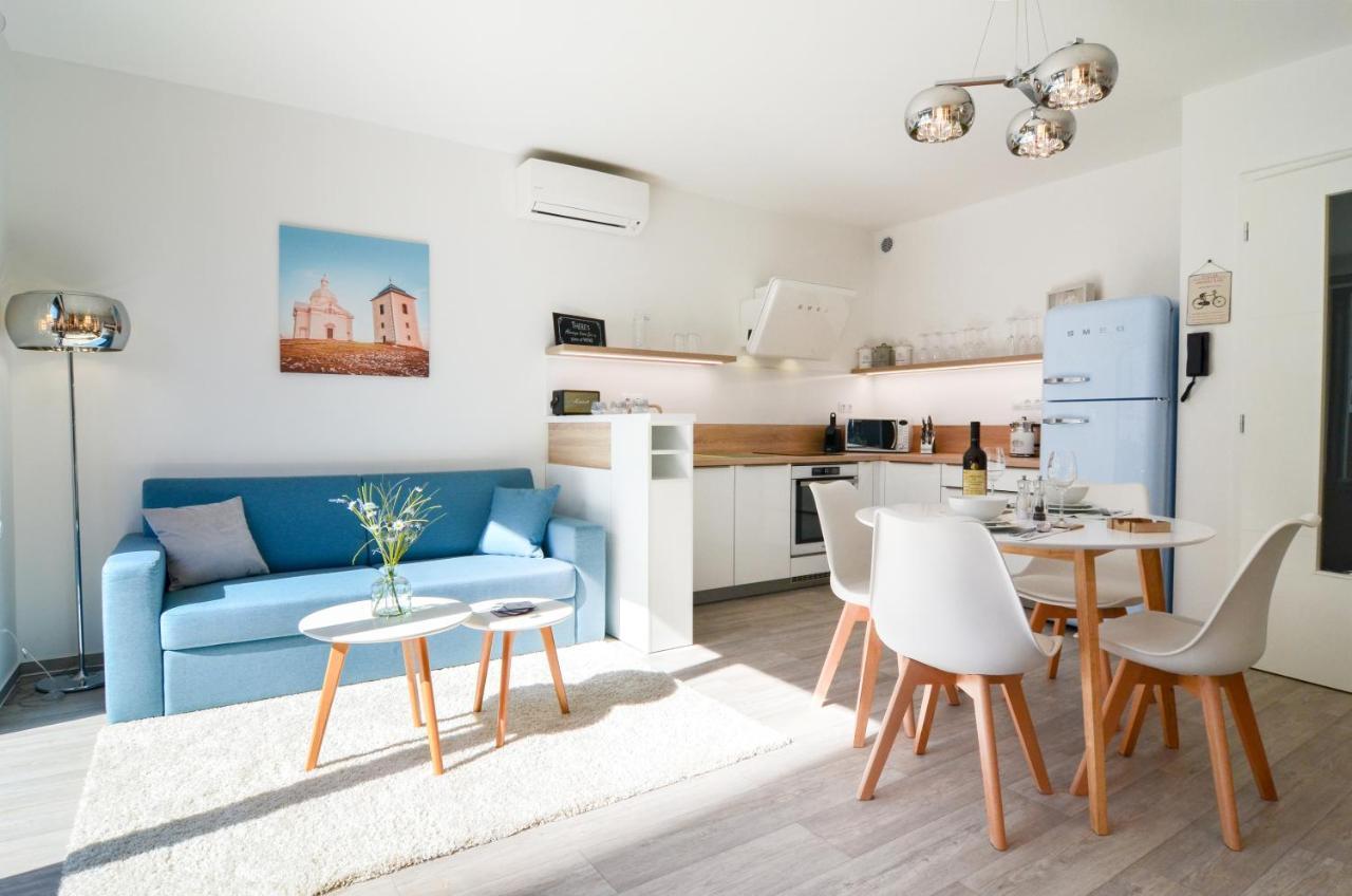 Apartman Astrid มิคูลอฟ ภายนอก รูปภาพ