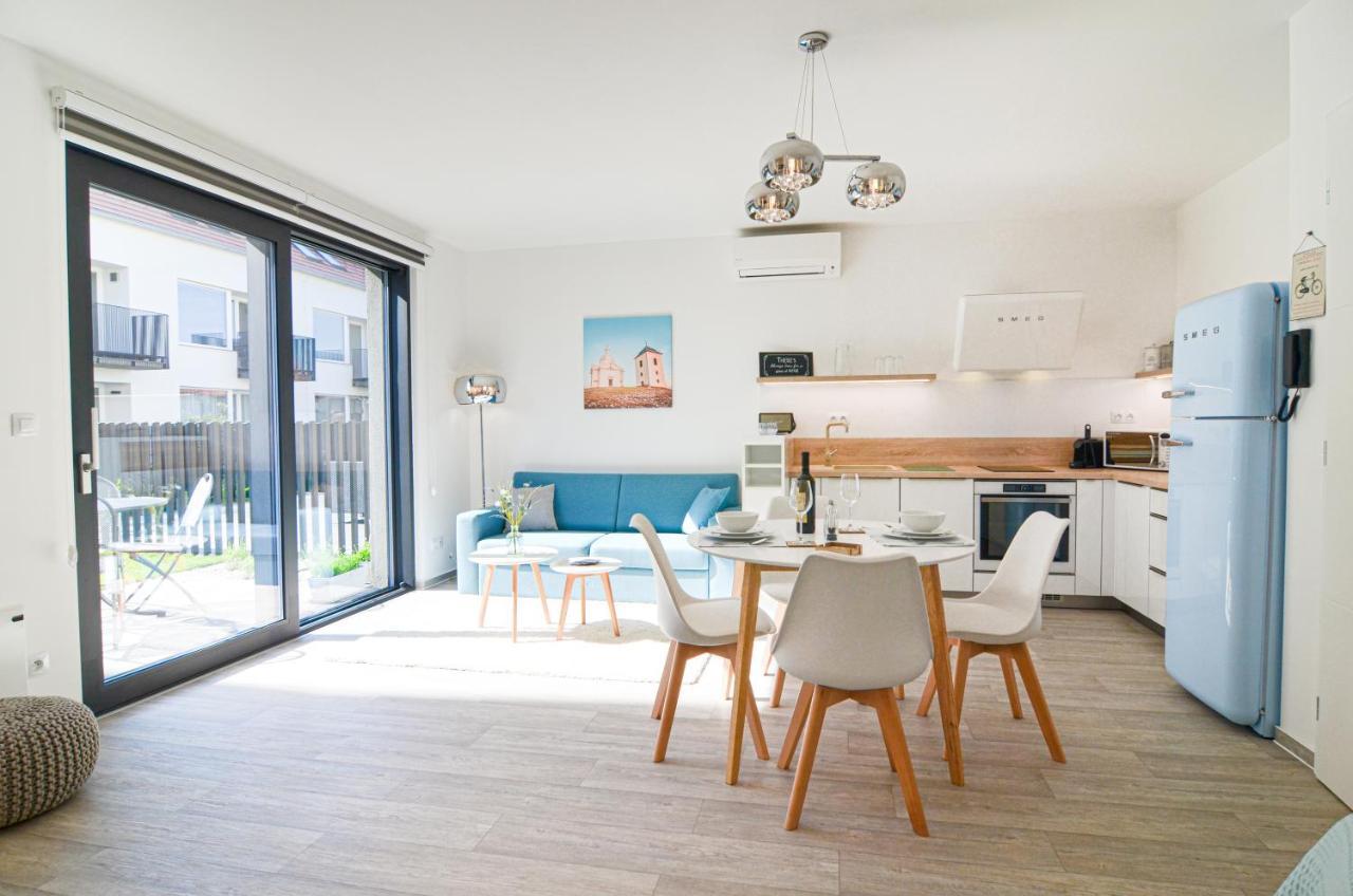 Apartman Astrid มิคูลอฟ ภายนอก รูปภาพ