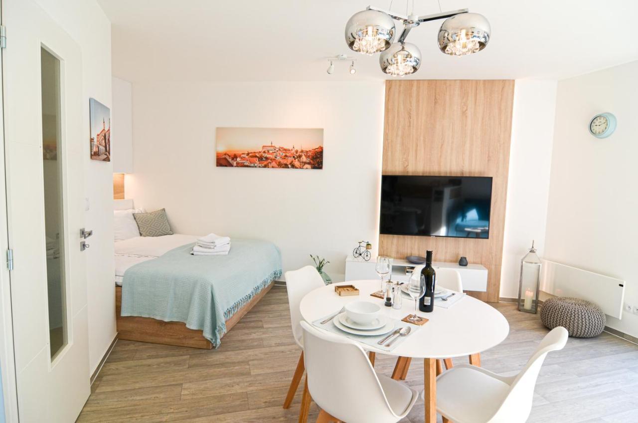 Apartman Astrid มิคูลอฟ ภายนอก รูปภาพ